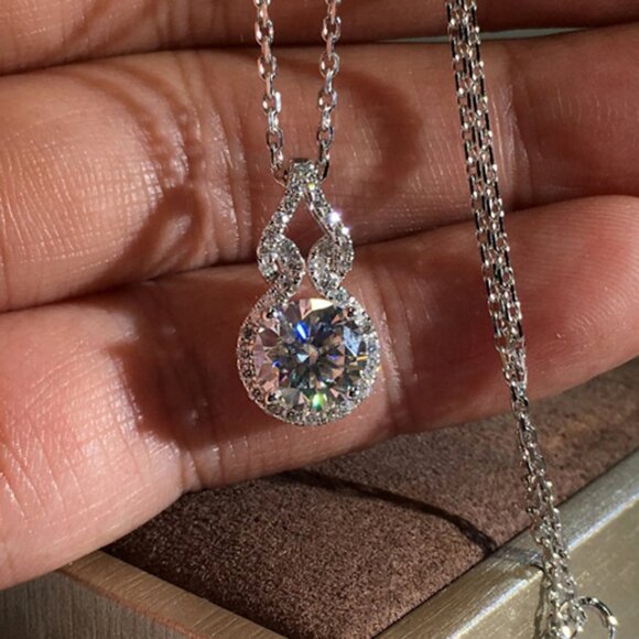 Exquisite Gifts Luxury Full Paved Round CZ Necklace for Women, EVGG1064 - Picture 4 of 4